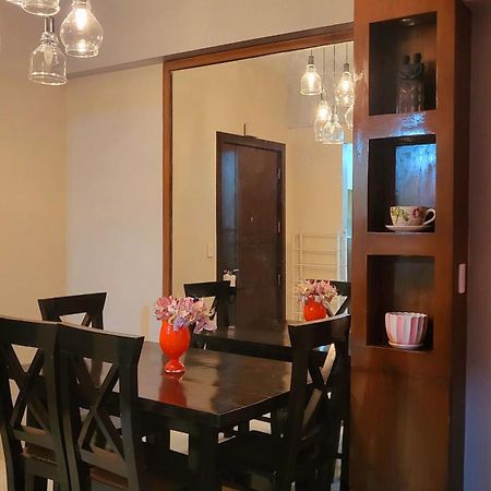 One Palm Tree Villas Condominium - Studio 10O With Balcony - Across Terminal 3 Airport Manila Eksteriør bilde